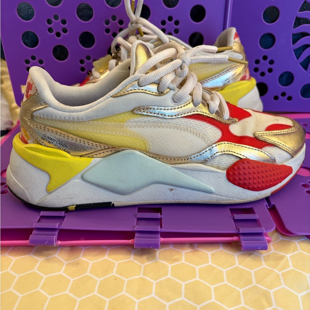Men’s Haribo Pumas sz 8.5